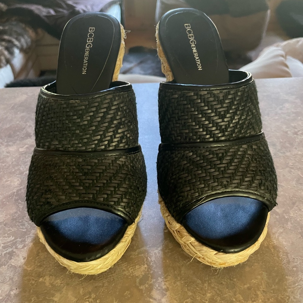 Bcbg Generation Peep Toe Platform 7 - image 3